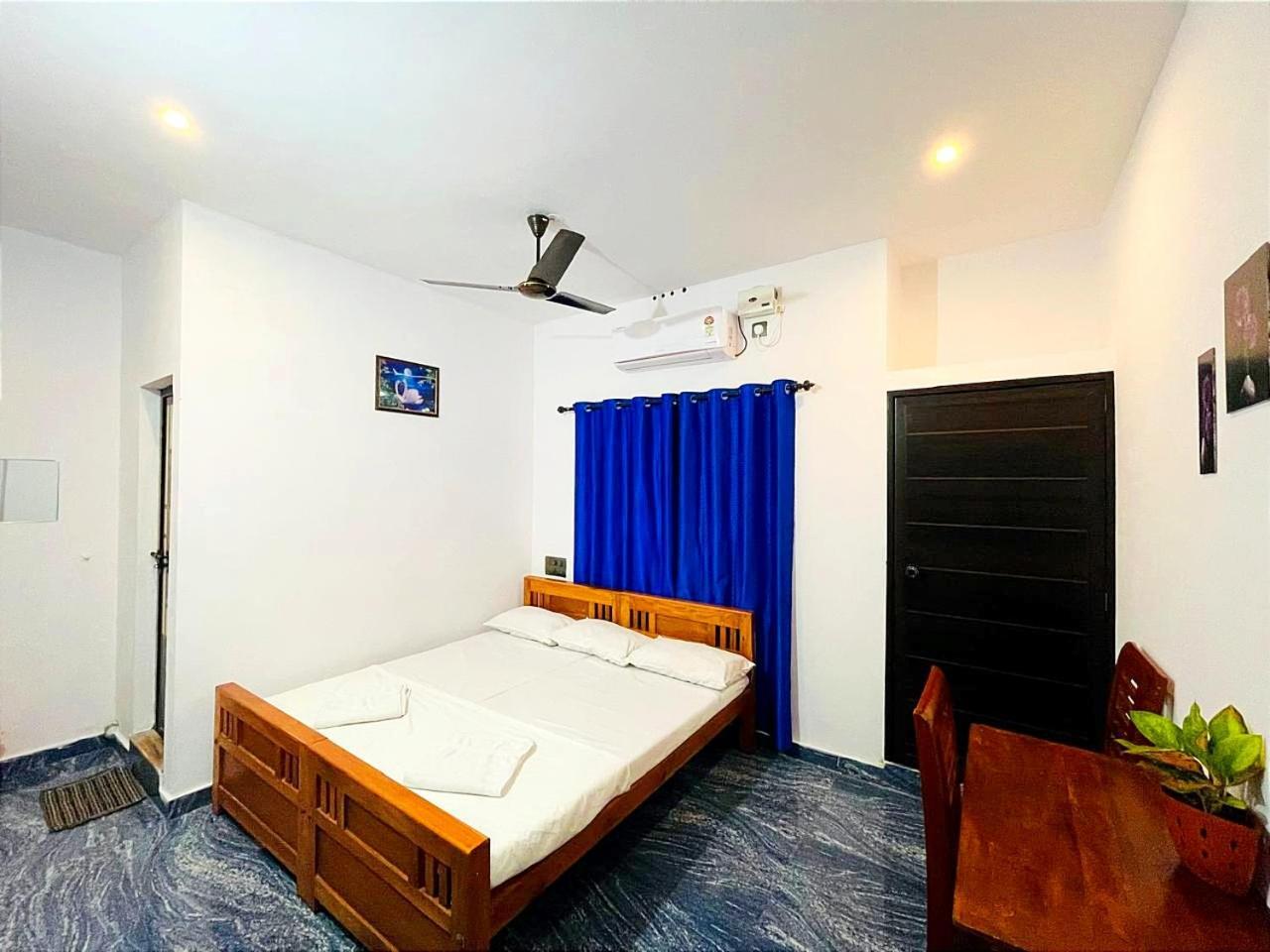Raelyn'S Homestay Kochi Extérieur photo